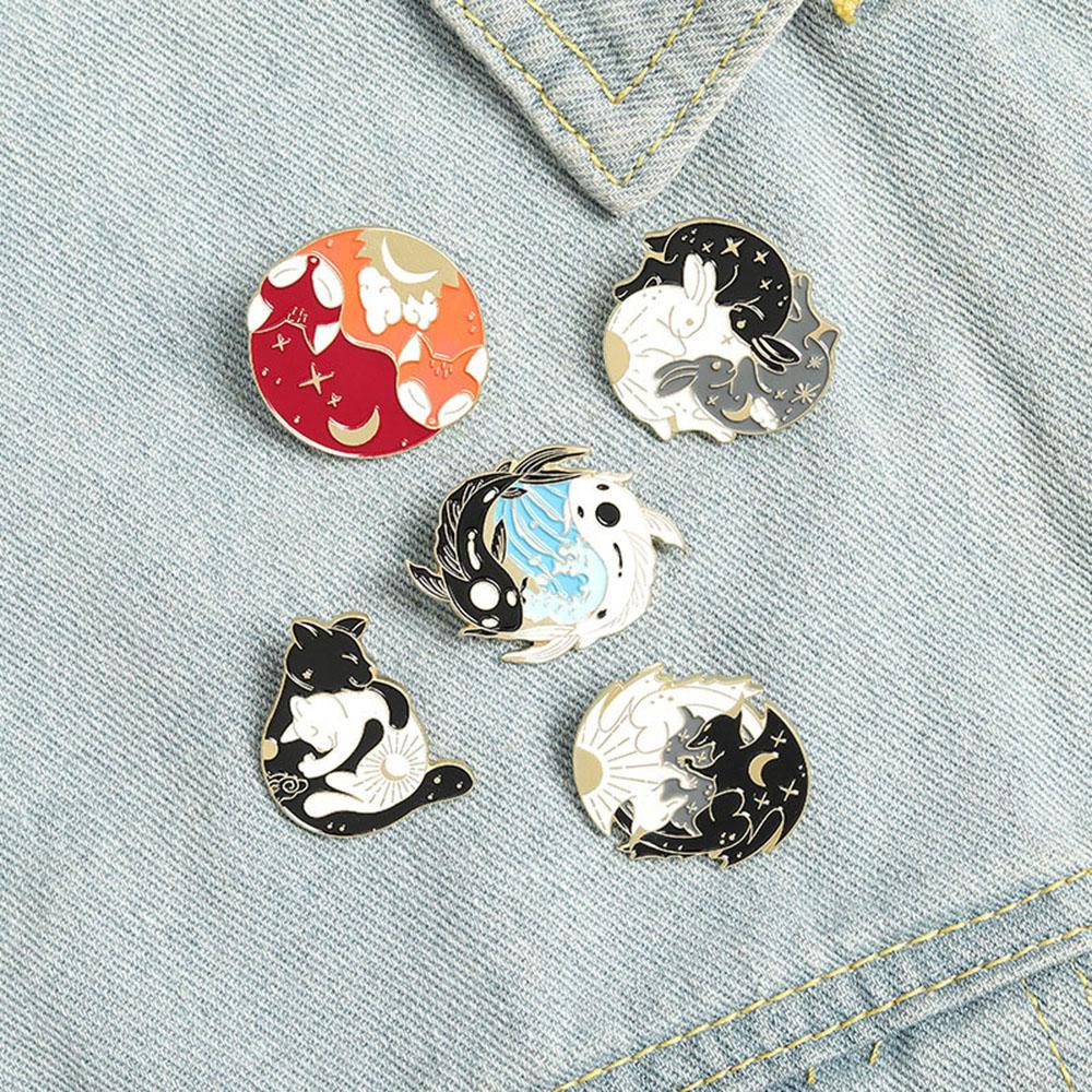 Preva Bagua Bagan Bros Hadiah Kerah Hewan Aksesoris Kelinci Rubah Enamel Lencana