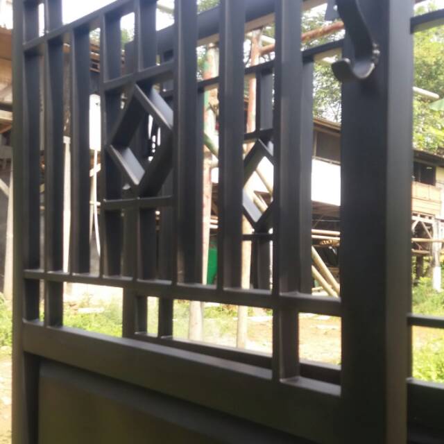 PAGAR PINTU MINIMALIS SUPER GLOSS BLACKDOFF | Shopee Indonesia