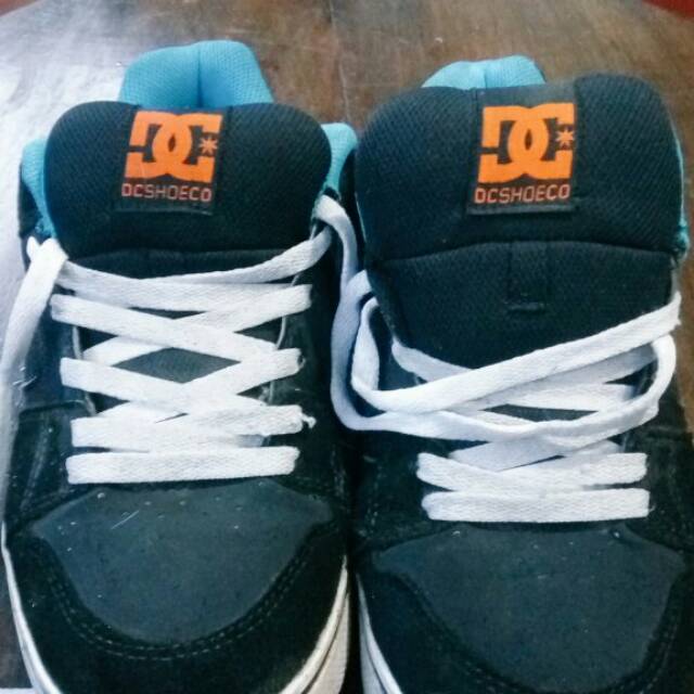 Sepatu DC Shoes
