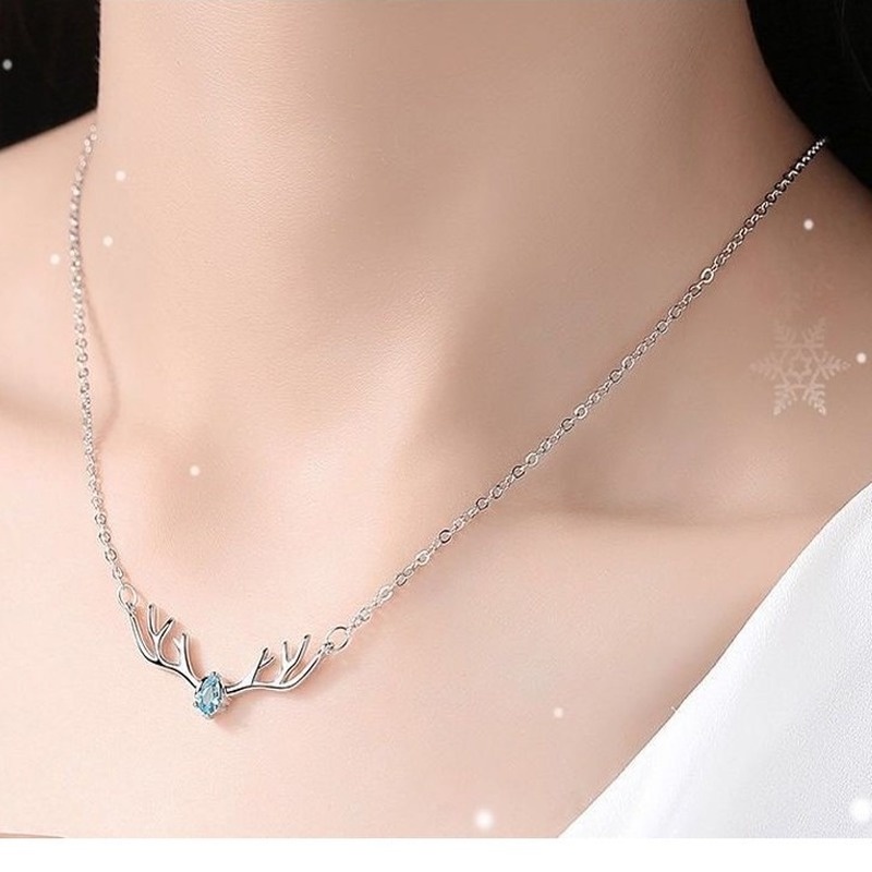 Korean style clavicle chain simple and personalized earrings pendant set