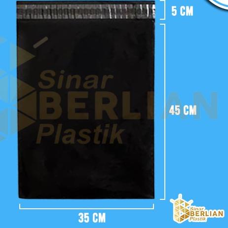 

Polymailer Gulung Hitam Ekonomis 35x45 +5 cm Plastik Packing - 100 lbr