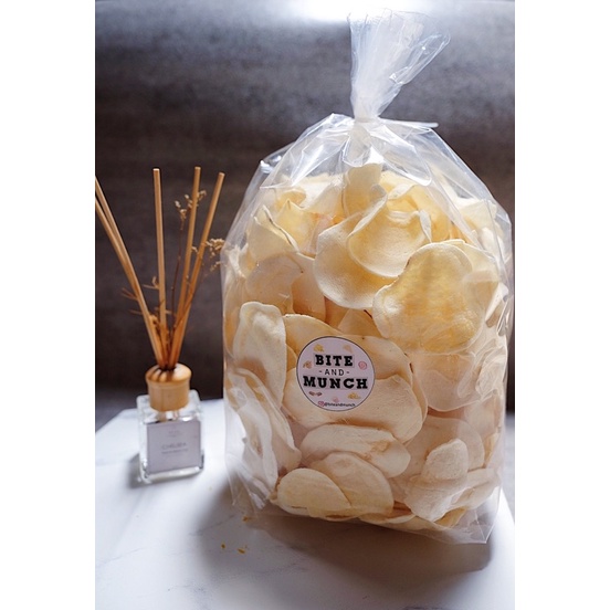 

Keripik Kentang Putih Tipis Asin snack cemilan oleh oleh bandung