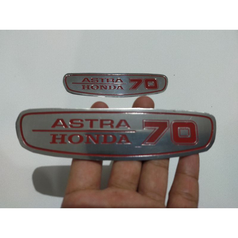Emblem Tangki Honda C70 PISPOT ASTRA