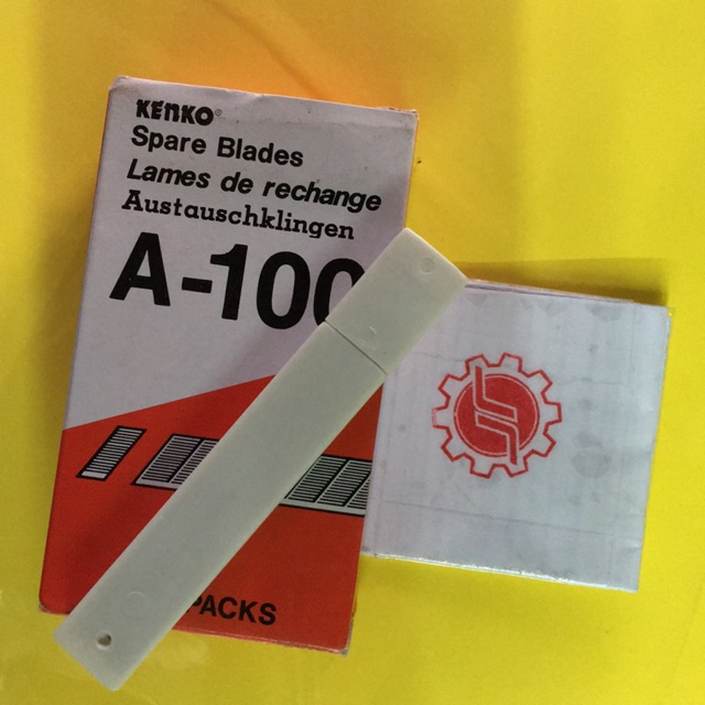 

Isi Cutter Kecil Kenko A-100 per tube