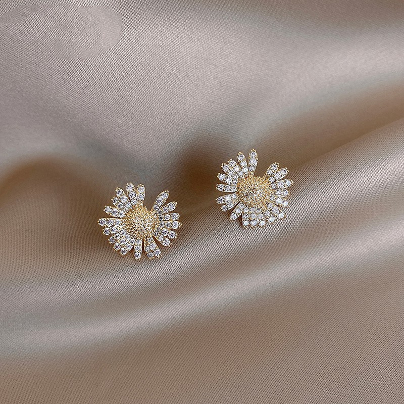 [ACKER] Gaya Korea Sederhana 925 Silver Daisy Stud Earrings Untuk Wanita