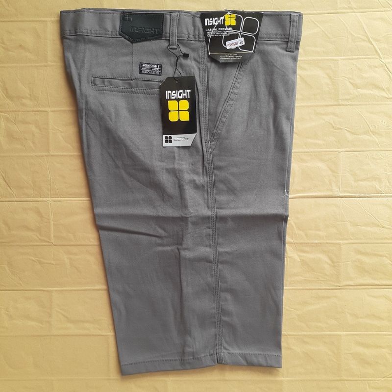 Yang lagi hits CELANA PENDEK pria Chino distro surfing size 27-38 bahan katun halus lembut