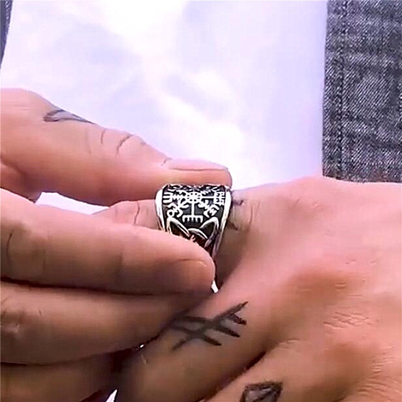 Cincin Gaya Retro Punk Hip-Hop Nordik Viking Kompas Untuk Pria