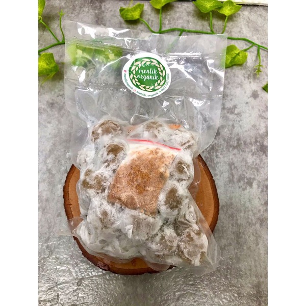 

Baso Sapi Halal Homemade Non-MSG 25 pcs Plus Bumbu Kuah Non-MSG