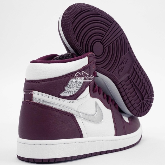 Air Jordan 1 Retro High OG Bordeaux GS