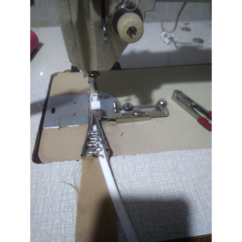 Corong tali bungkus karet ikat rambut mesin jahit / mesin highspeed