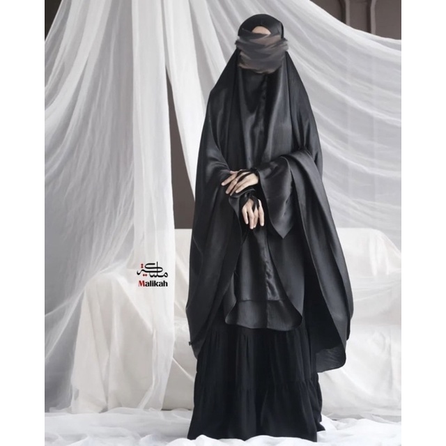 preloved khimar aswad by abaya malikah