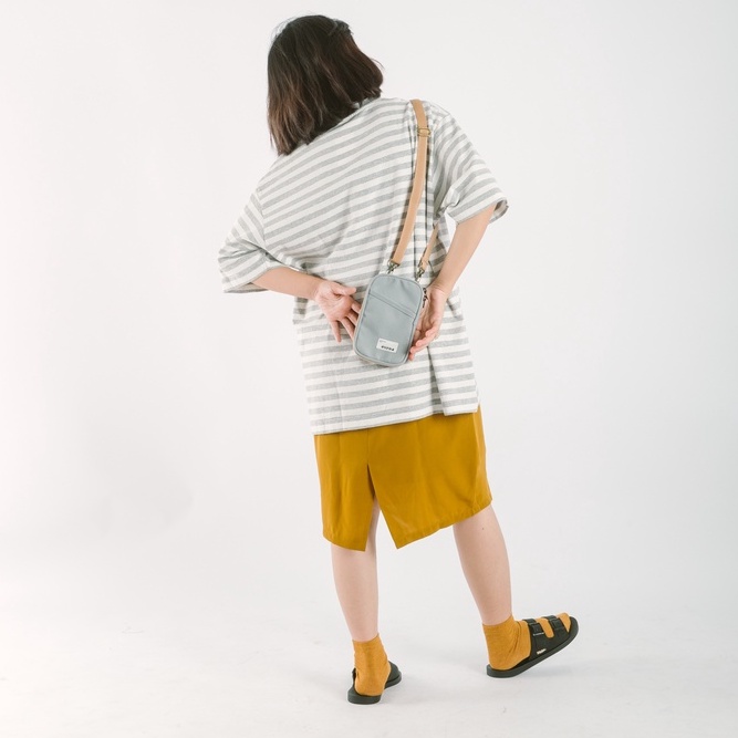 Evroa - Sling Phone Polka - Light Grey