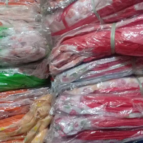 

➪ spunbond serut box nasi/kue 25x25 ➺