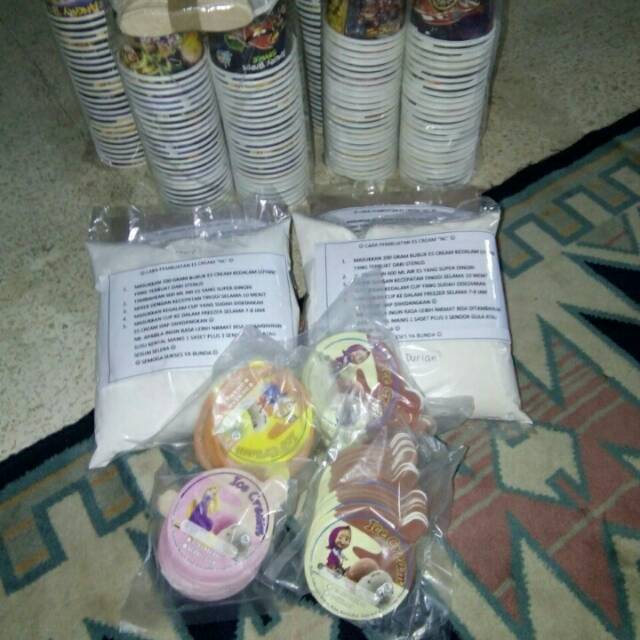 

PAKET USAHA ES KRIM