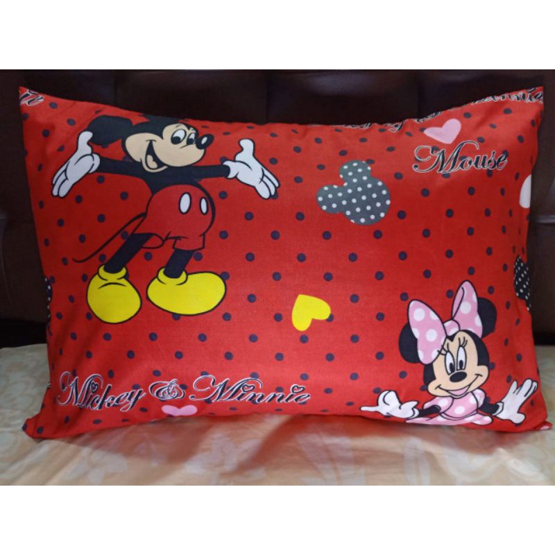 Sarung Bantal Motif Karakter