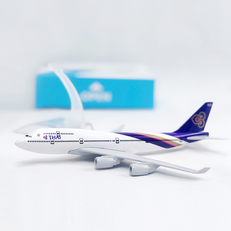 Thai Airways Boeing 747model Pesawat Die-cast Alloy Metal B747 Pesawat Airways Model Mainan 16CM