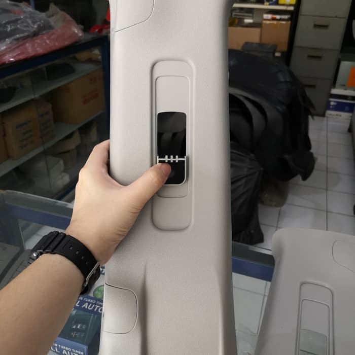 Pillar Assist Handle Grip Toyota Fortuner VRZ