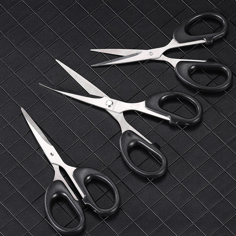 

GUNTING KERTAS KECIL WARNA HITAM 1PCS