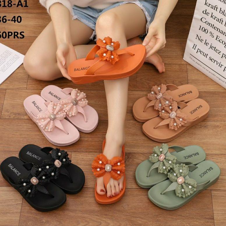 SANDAL BALANCE JEPIT MUTIARA TEBAL DAN MERAK ▫ GW.26Au22q