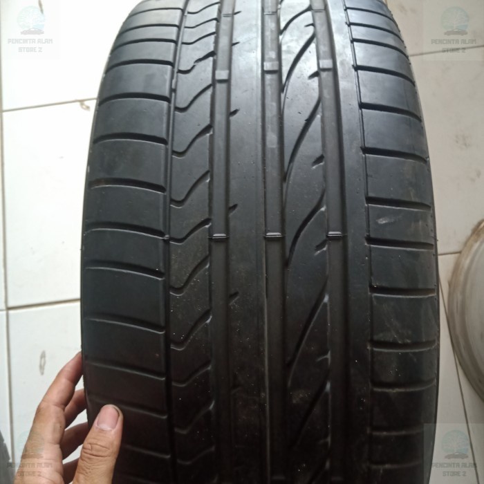 Ban Bridgestone Potenza 245/40 r18 BERKUALITAS