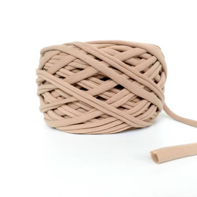 Benang rajut tshirtyarn / tyarn / tarn / benang kaos wood