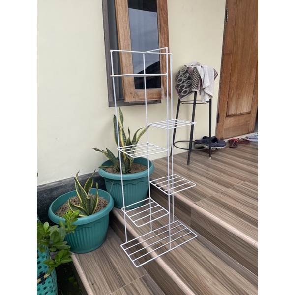 BESI 8 MM RAK BUNGA 6 SUSUN  / POT BUNGA KOTAK RAM TANGGA/ STANDING POT BESI