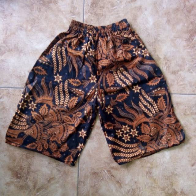 Celana Pendek Katun Plentet Batik Size Anak~ Abg