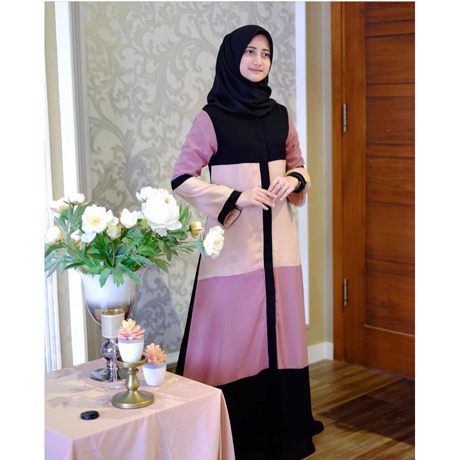 Jasmine  Abaya