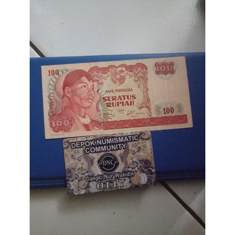 uang kuno 100 Soedirman gress