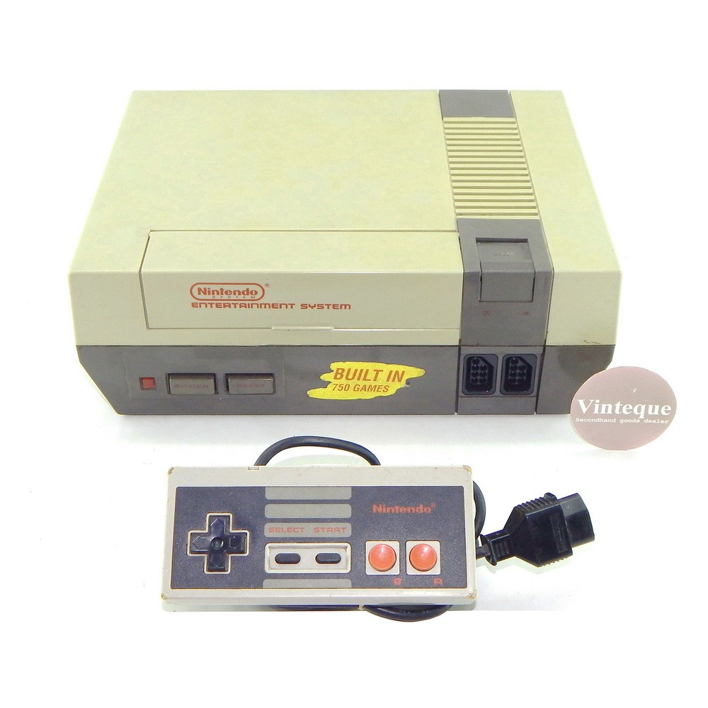 Video Game Console Vintage Nintendo NES Classic Original Full set Japan