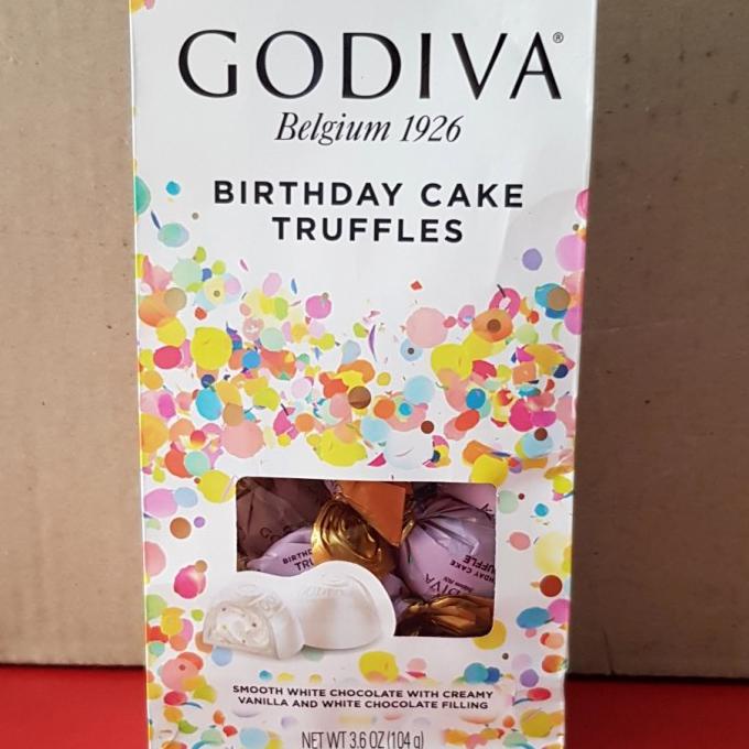 

SALE GODIVA BIRTHDAY CAKE TRUFFLES WHITE CHOCOLATE 104 GR MAKANAN & MINUMAN