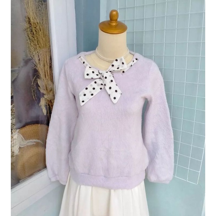 FUZZY LILAC VINTAGE SWEATER PITA