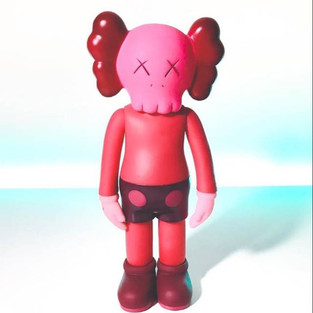  Boneka kaws  Kaws  Uniqlo x Kaws  Shopee Indonesia