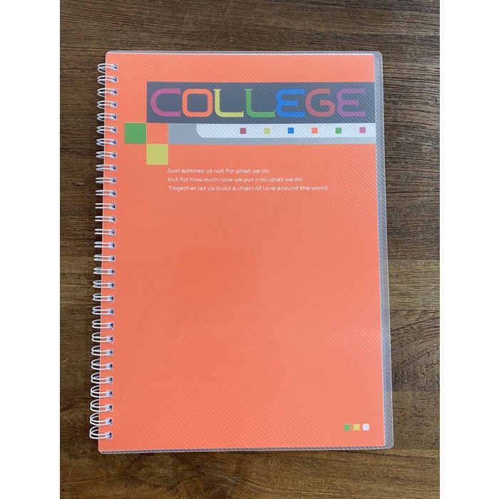 

Limited Buku Tulis Spiral B5 Cl01A Orange/Green Bagus