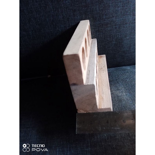 Rak oil essential 15 ml dari kayu jati model 3 tingkat 12 slot non finishing rak tidak gantung