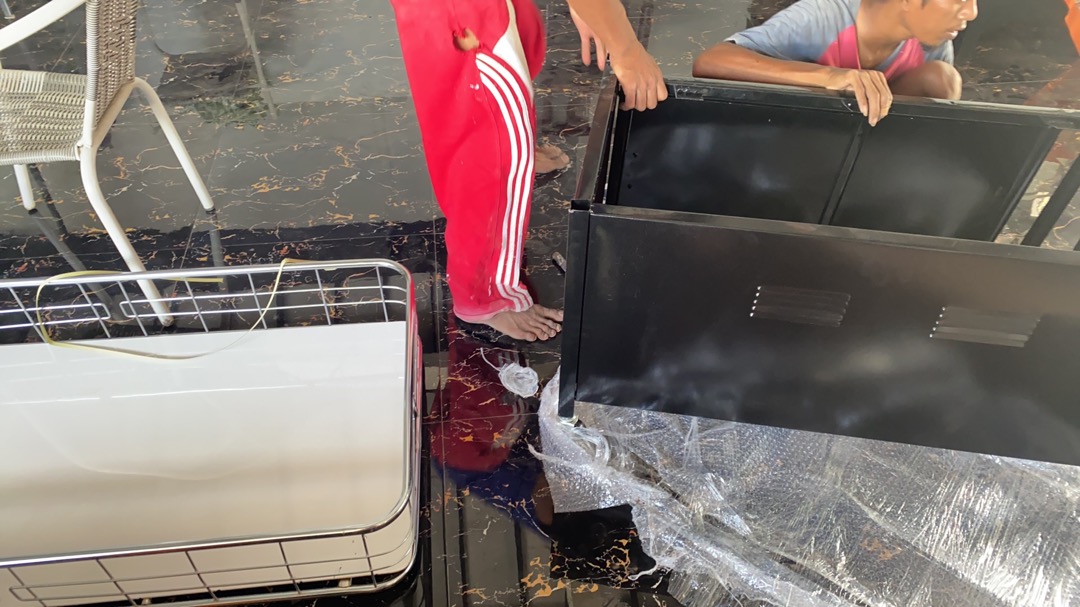 Box Obral/wagon Besi/keranjang Baju Obral