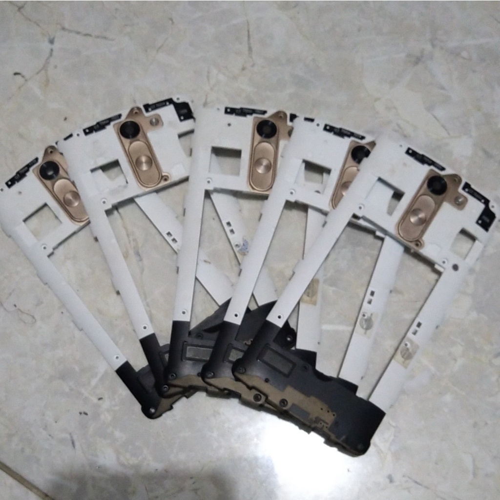 Tulang tutup mesin ori copotan LG G3 stylus D690 warna GOLD