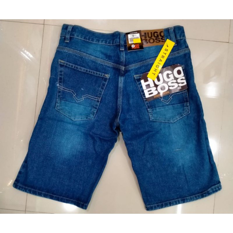Jeans pendek Hugo