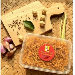

mustofa kentang box 650ml