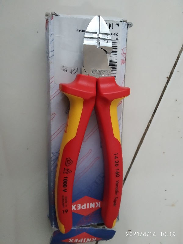 Knipex 14 26 160 Diagonal Insulation Stripper