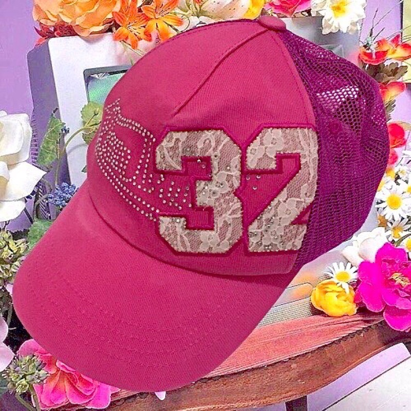 topi y2k rare pink rhinestone von dutch