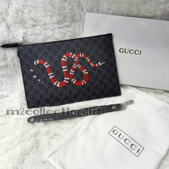 gucci snake clutch