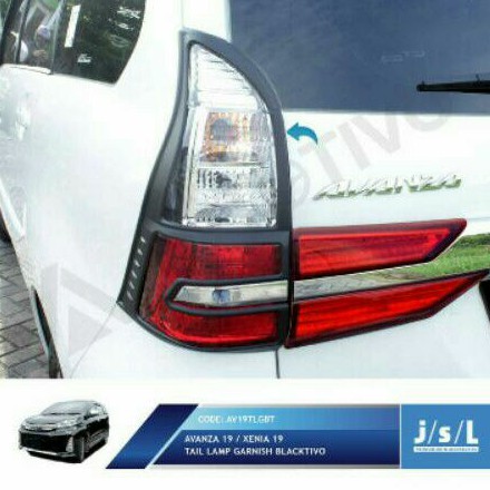 Garnish Belakang Avanza / Xenia 2019 Tail Lamp Garnish Blacktivo