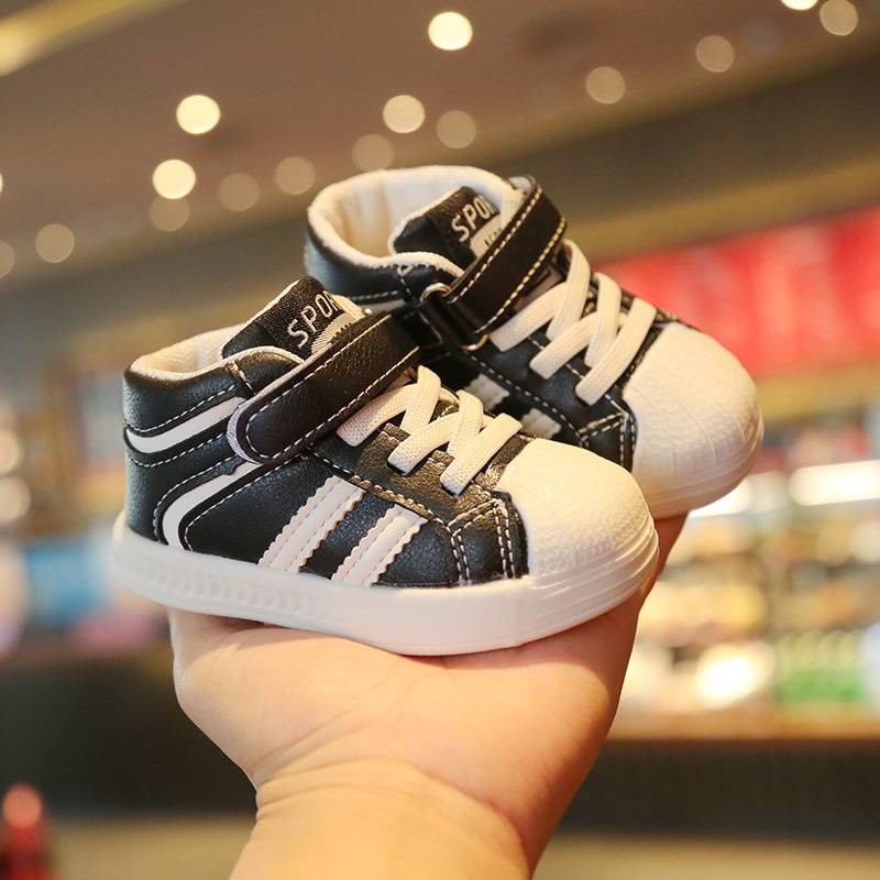 SEPATU ANAK LAKI-LAKI SNEAKERS SNU HITAM