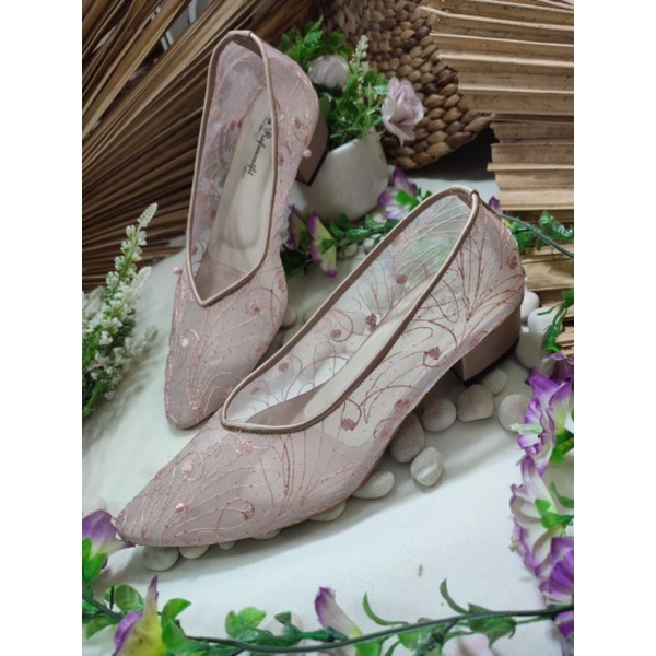 sepatu v Merrisa rosegold tinggi 3cm tahu