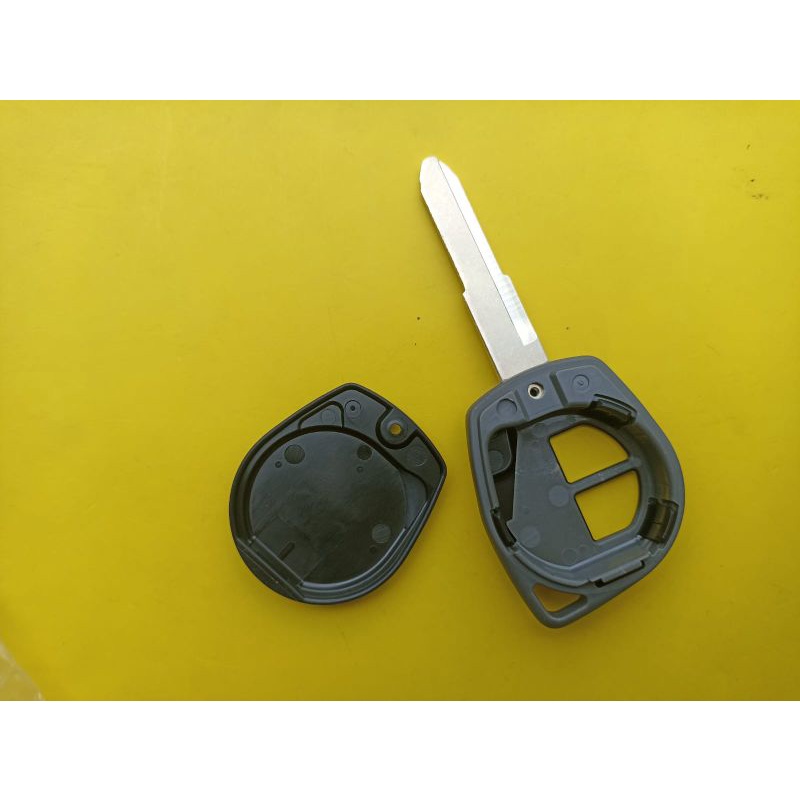 Casing kunci suzuki Ertiga original