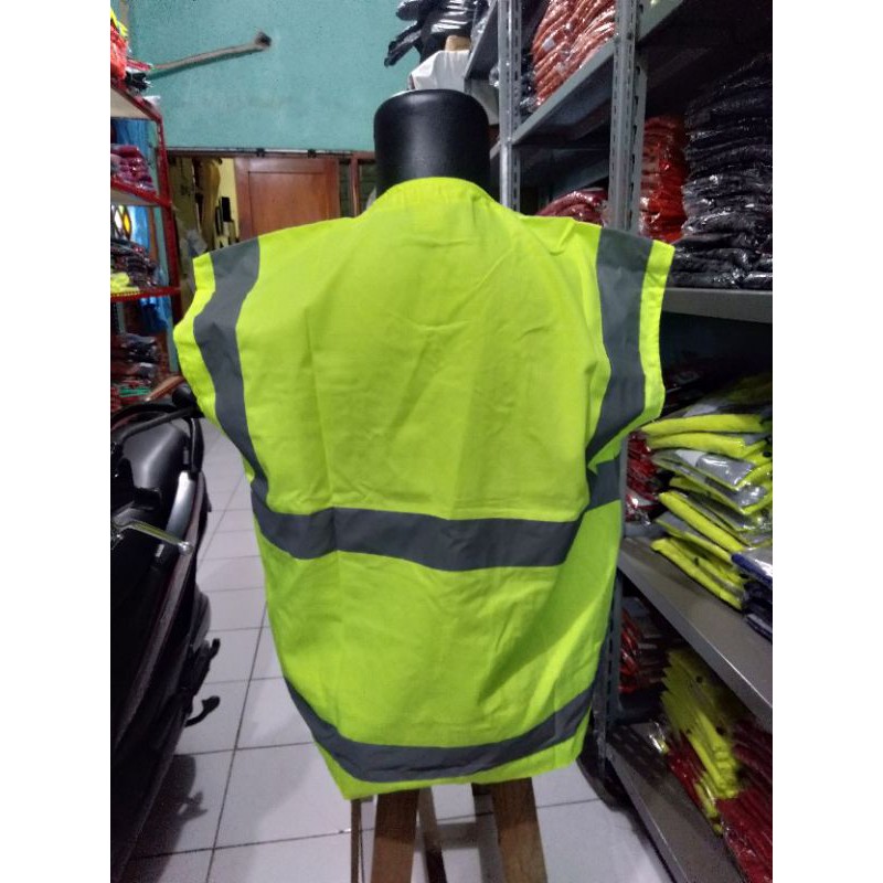 ROMPI SAFETY BAHAN KAIN DRILL FREE LOGO K3 BENDERA HIJAU STABILO ALLSIZE