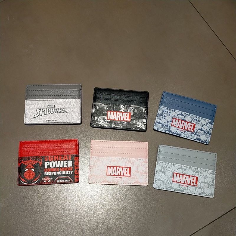 Miniso Card holder marvel