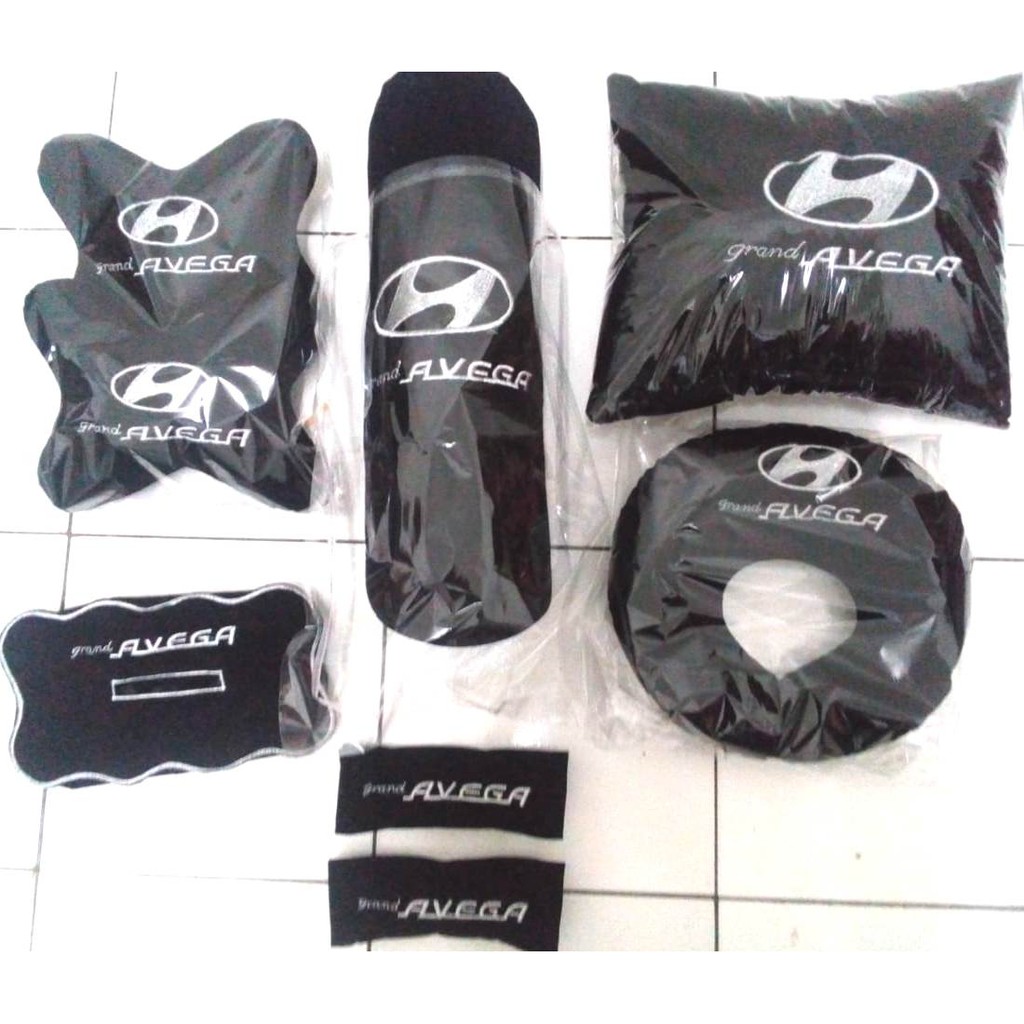 Aksesoris interior Car set 6 in 1 Bantal mobil Hyundai Grand Avega
