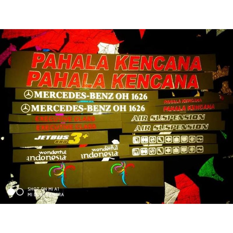 sticker miniatur bus "PAHALA KENCANA" skala 1:20